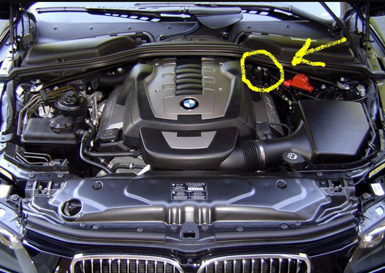 BMW Engine oil At Minimum Level Issues & How to Test BMW Oil Level ...