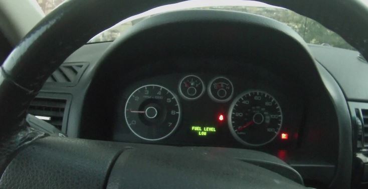 Why Car Lights Come on But Wont Start & Why car clicks but wont turn over | AutoVfix.com