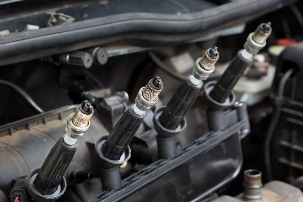 symptoms of a faulty spark plug and how to fix them